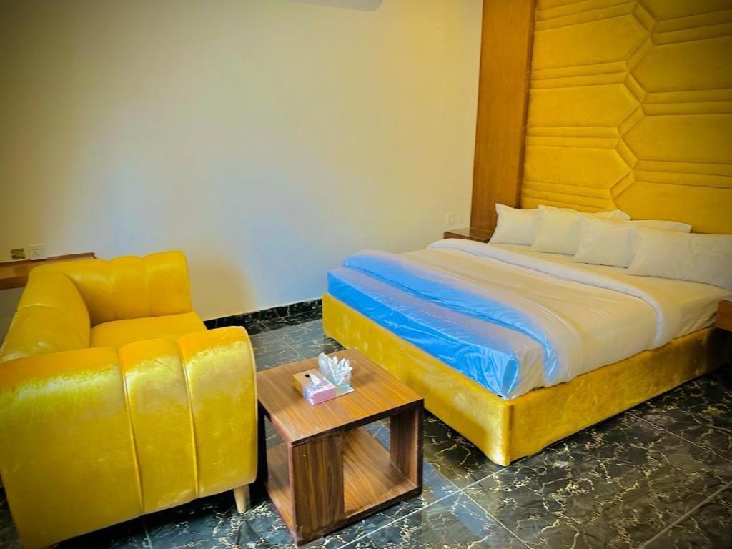Bling International Hotel Multan Multán Kültér fotó